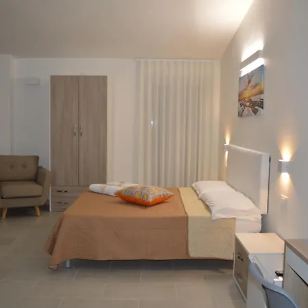 Valle Degli Ulivi B&b-camera King Superior Con Vasca Idromassaggio Bed & Breakfast *